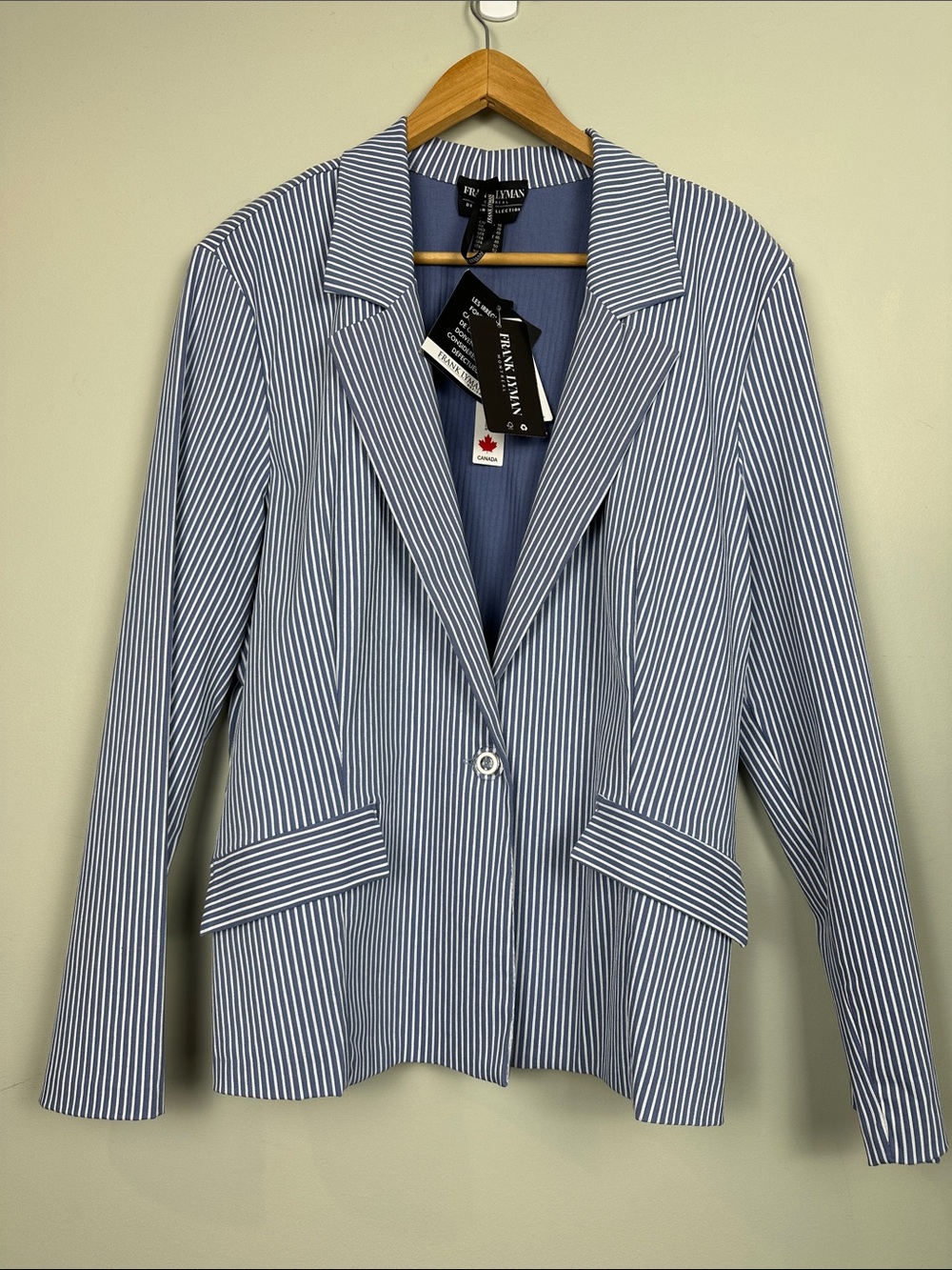 219. Frank Lyman $267 NWT striped blazer blue white nautical preppy coastal